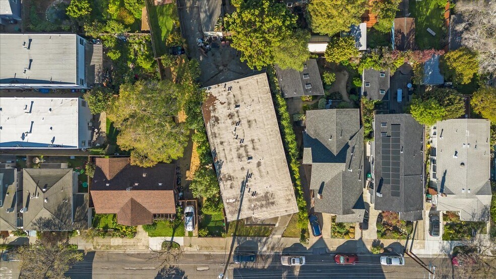 More Photos Of 4121 Opal St, Oakland Apartments For Sale