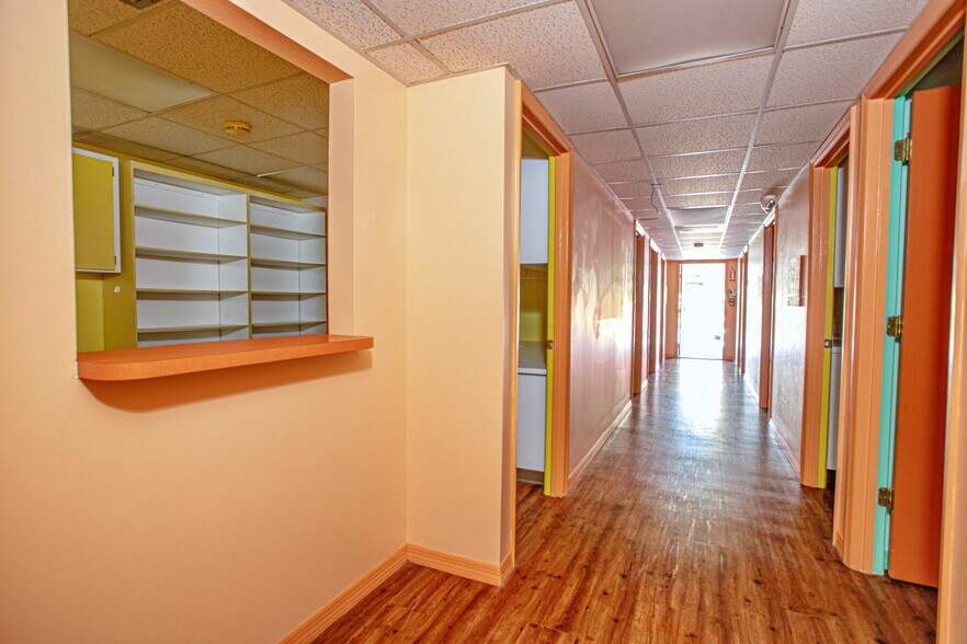 More Photos Of 7109 NW 11th Pl, Gainesville Medical For Sale