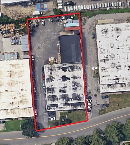 More Photos Of 450 Smith St, Farmingdale Warehouse For Sale