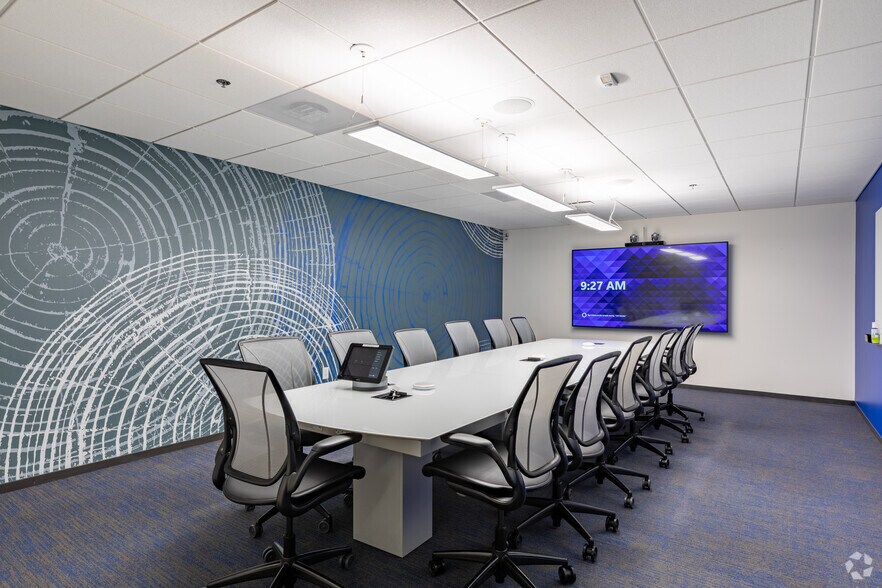 More Photos Of 133 Peachtree St NE, Atlanta Office For Lease