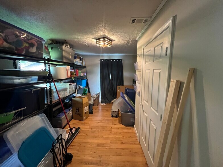 More Photos Of 240 Boyd St, Holly Springs Loft Creative Space For Lease