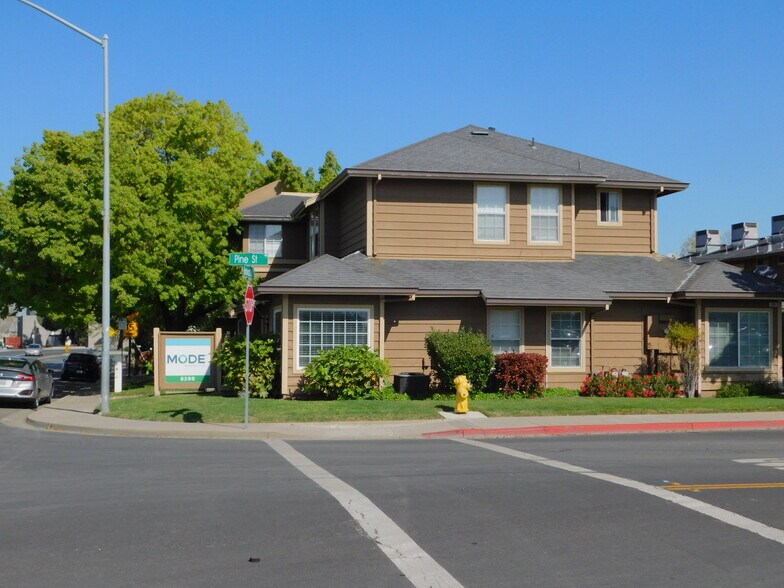 Primary Photo Of 8290 Brentwood Blvd, Brentwood Office For Lease