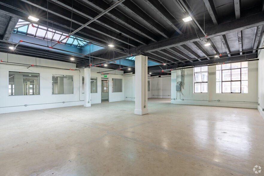 More Photos Of 714 S Hill St, Los Angeles Loft Creative Space For Lease