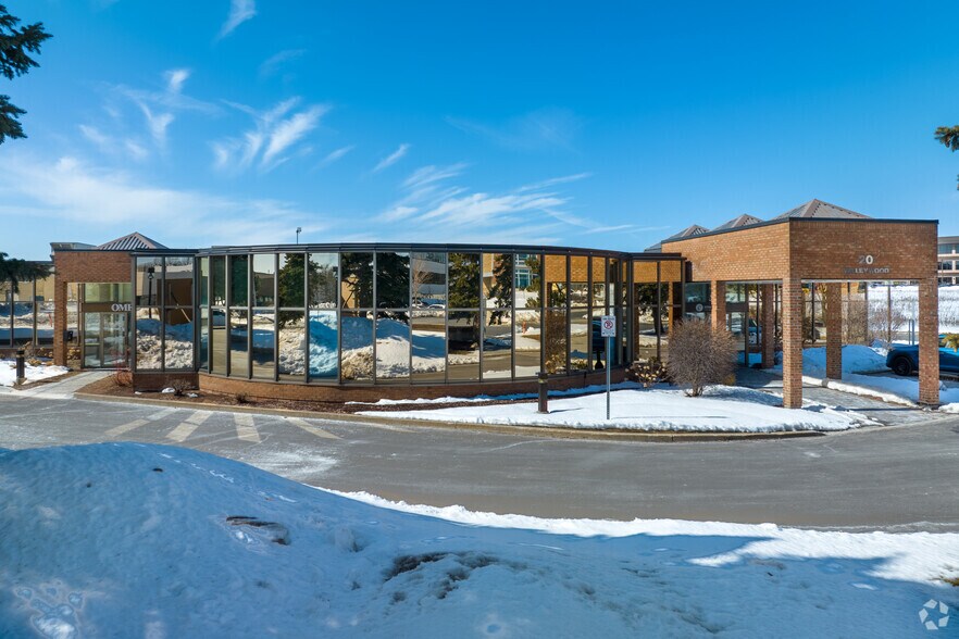 More Photos Of 20 Valleywood Dr, Markham Office For Lease