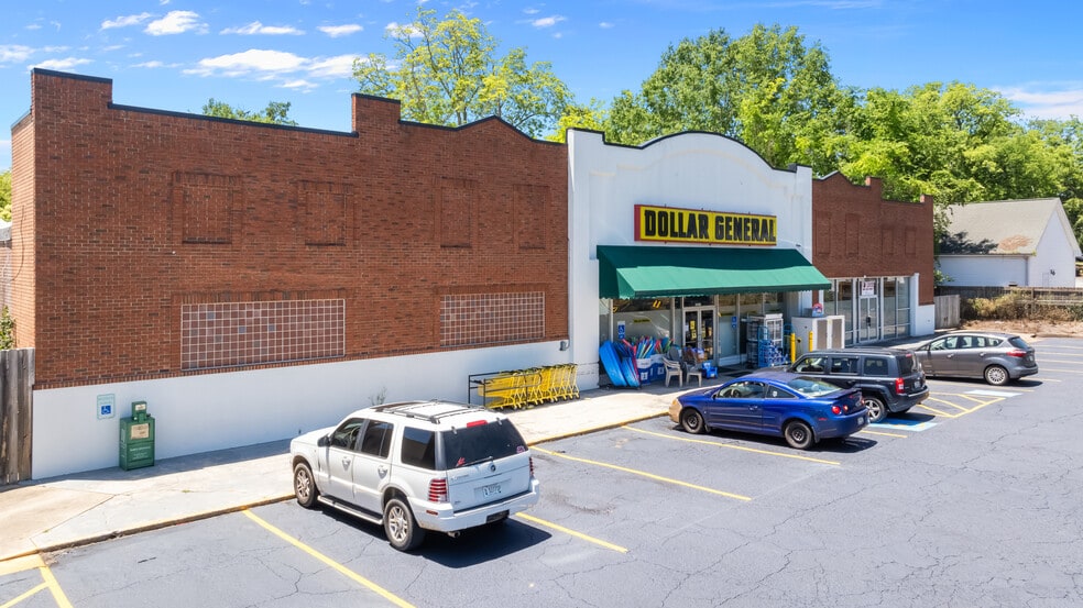 More Photos Of 300 S Main St, Abbeville Storefront For Sale