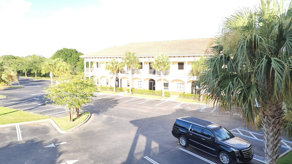More Photos Of 1400 Hillmoor Dr, Port Saint Lucie Medical For Sale