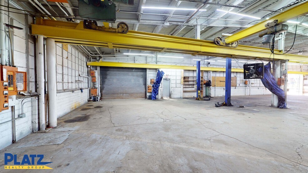 More Photos Of 3700 Oakwood Ave, Youngstown Manufacturing For Lease