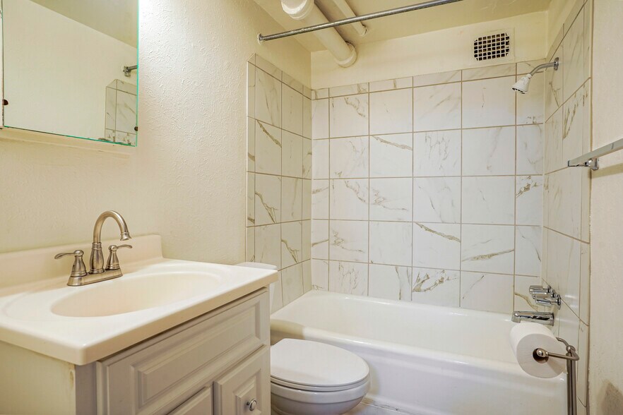 More Photos Of 600 S Logan St, Denver Apartments For Sale