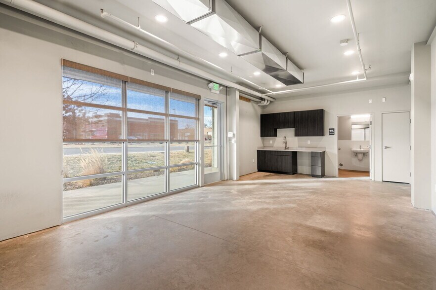 More Photos Of 6580 Holman St, Arvada Light Manufacturing For Lease