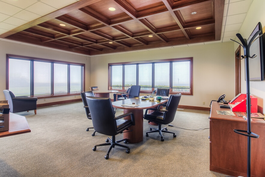 More Photos Of 11793 Fort Rd, White Swan Manufacturing For Sale