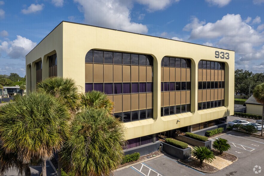 More Photos Of 933 Lee Rd, Orlando Office For Lease