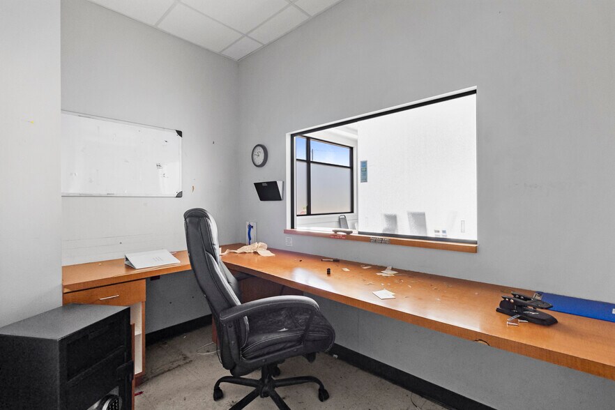 More Photos Of 24540 FM 1314 Rd, Porter Medical For Sale