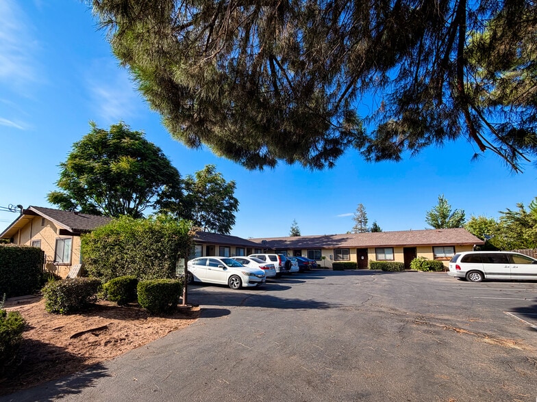 Primary Photo Of 1873 Grove Ave, Atwater Apartments For Sale