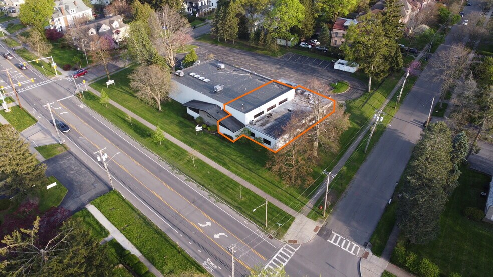 More Photos Of 2200 E Genesee St, Syracuse Medical For Lease