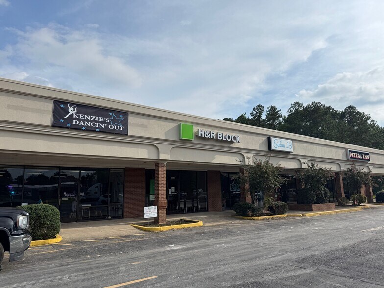 More Photos Of 1002-1012 E Main St, Cherryville Unknown For Lease