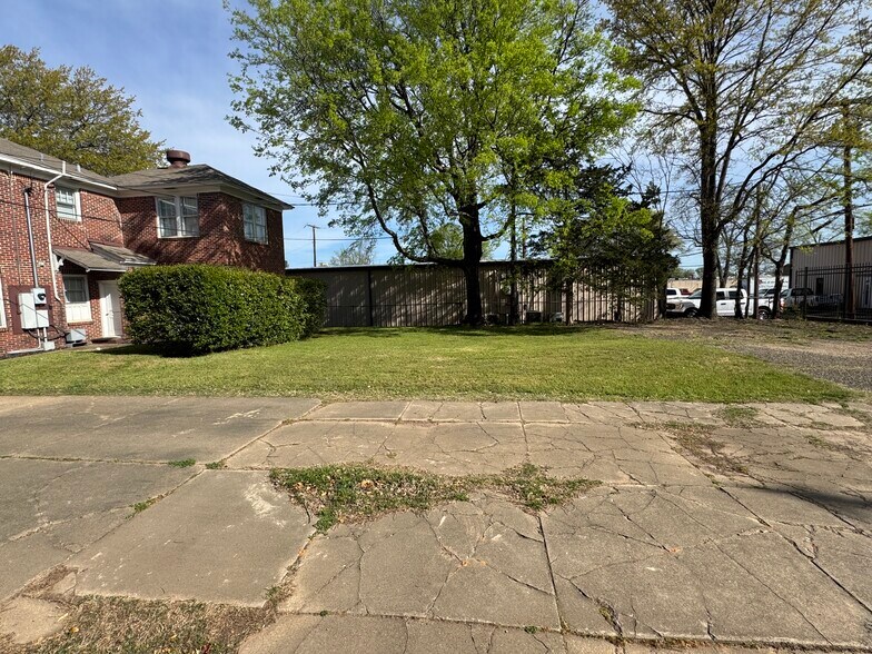 More Photos Of 436 S Fannin Ave, Tyler Office Residential For Sale