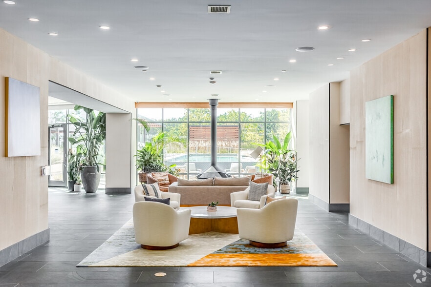 More Photos Of 4400 Calvert Rd, College Park Apartments For Lease