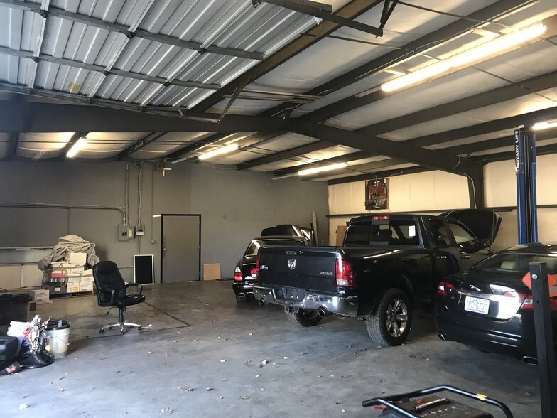 More Photos Of 3618 Sycamore Dairy Rd, Fayetteville Auto Dealership For Sale