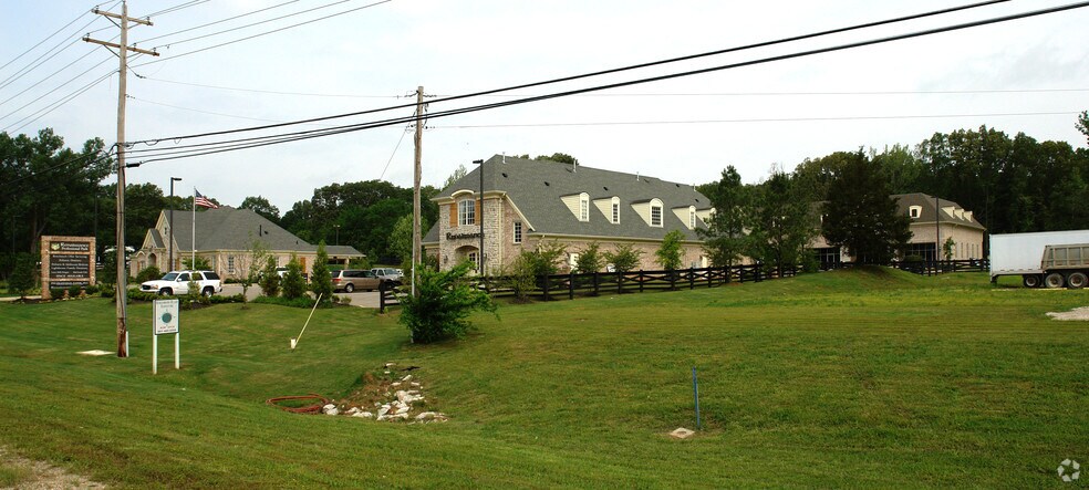 More Photos Of 3155-3159 Highway 64, Eads Office For Lease