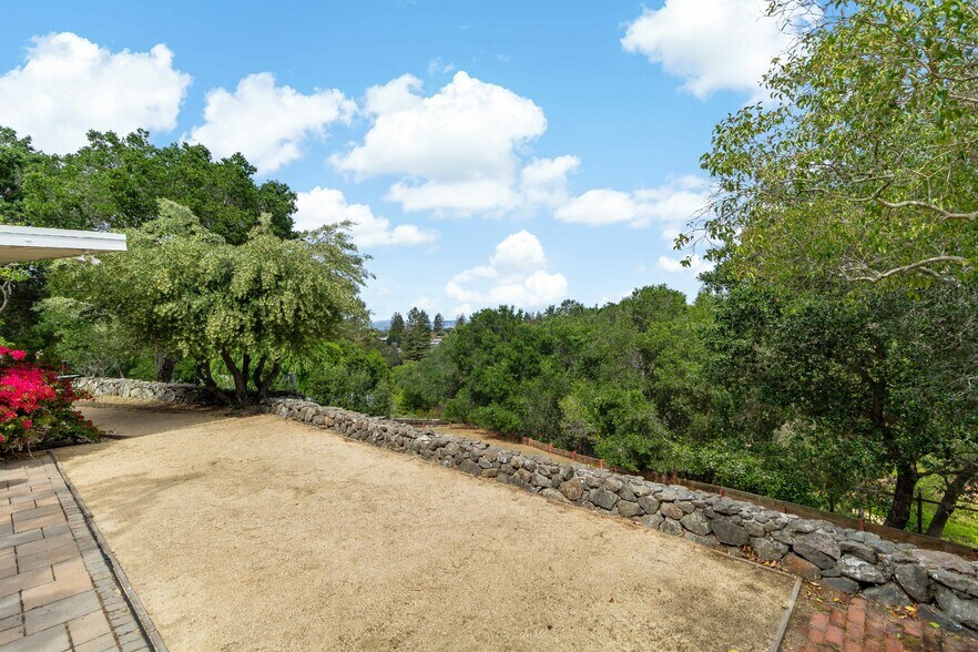 More Photos Of 261 Durazno Way, Portola Valley Land For Sale