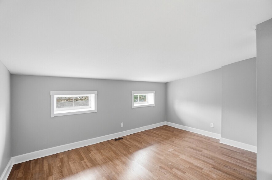 More Photos Of 428-430 Elizabeth St, Cincinnati Apartments For Sale