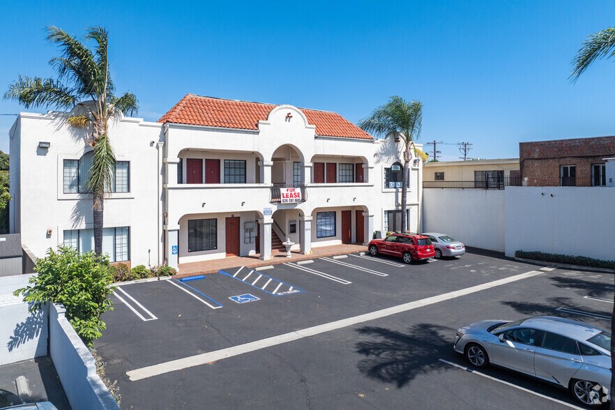 More Photos Of 616 S Del Mar Ave, San Gabriel Office Residential For Lease
