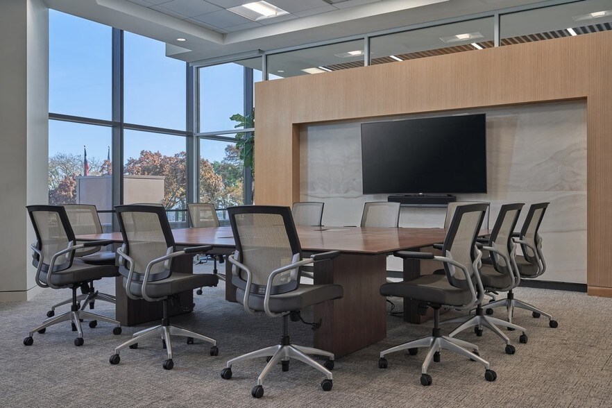 More Photos Of 1250 S Capital of Texas Hwy, Austin Office For Lease