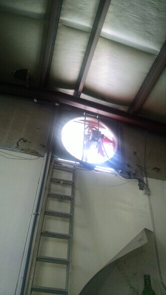 More Photos Of 1790 Jasper St, Aurora Light Manufacturing For Lease