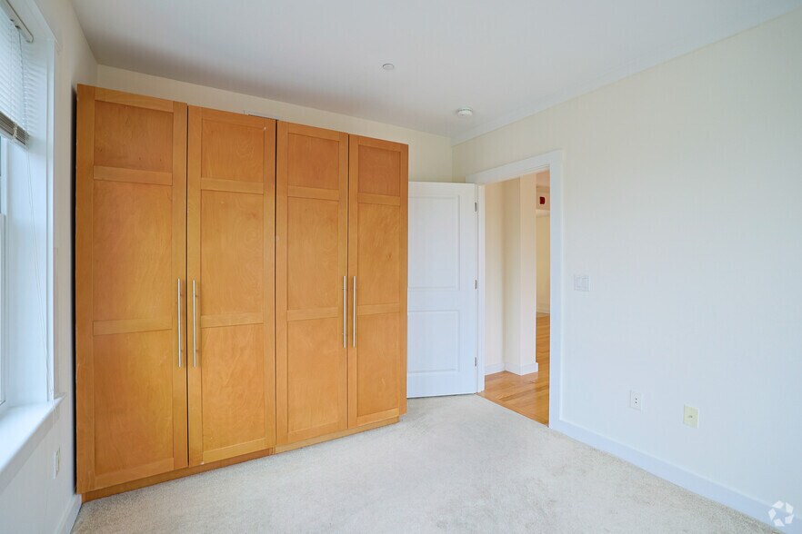 More Photos Of 87 New St, Cambridge Apartments For Sale