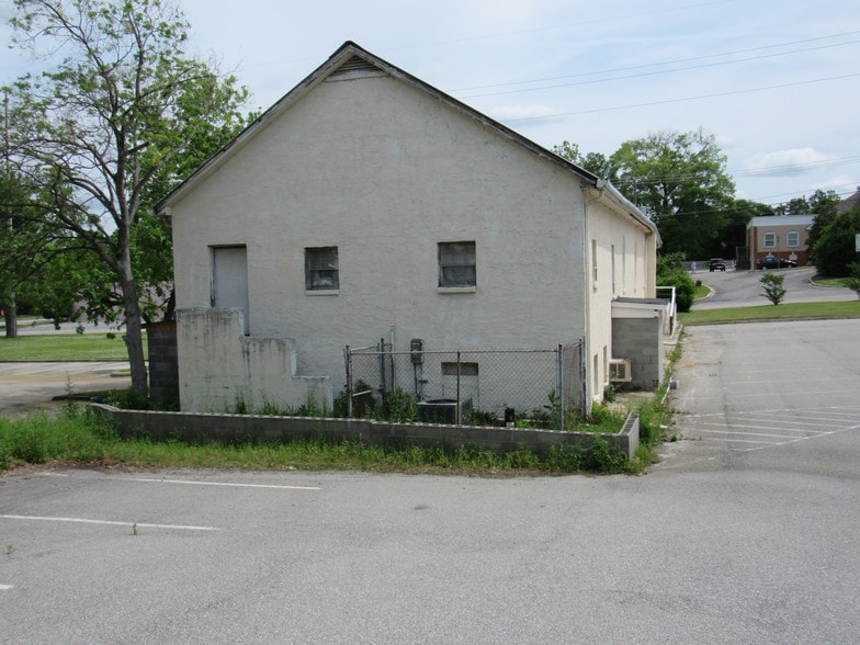 More Photos Of 1913 Gregg St, Columbia Religious Facility For Sale