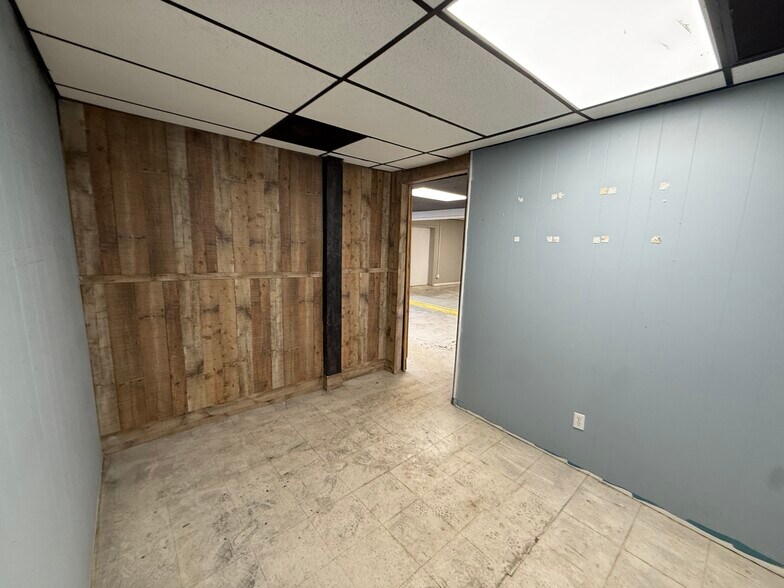 More Photos Of 528 S 8th St, Fernandina Beach Unknown For Lease