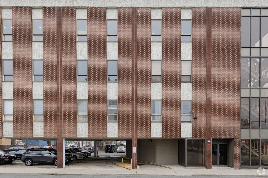 More Photos Of 20-22 Court St, Hackensack Medical For Sale