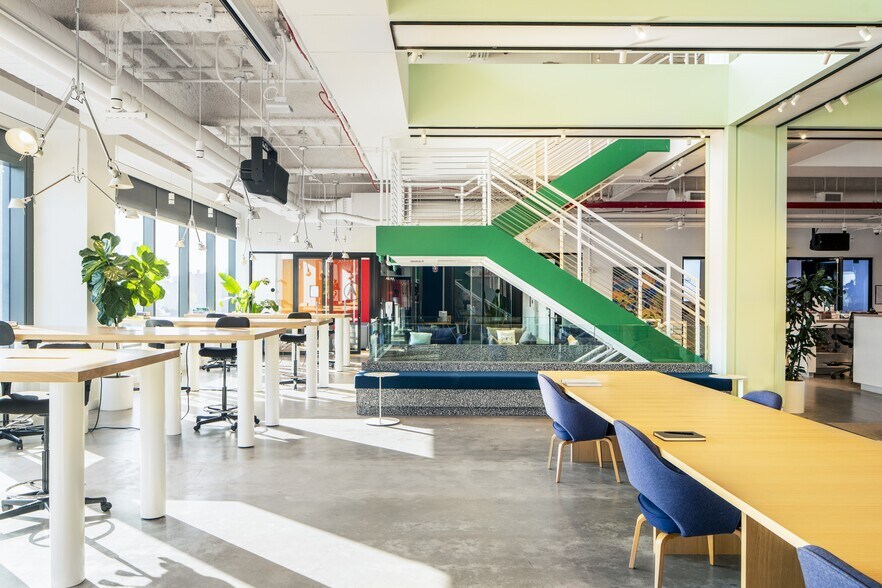 More Photos Of 63 Flushing Ave, Brooklyn Coworking Space