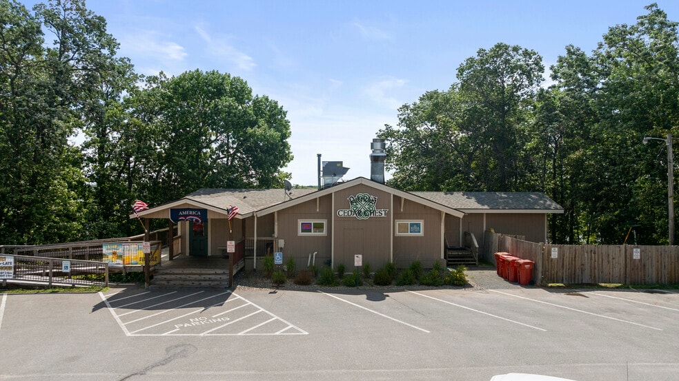 More Photos Of 33350 County Road 3, Crosslake Restaurant For Sale