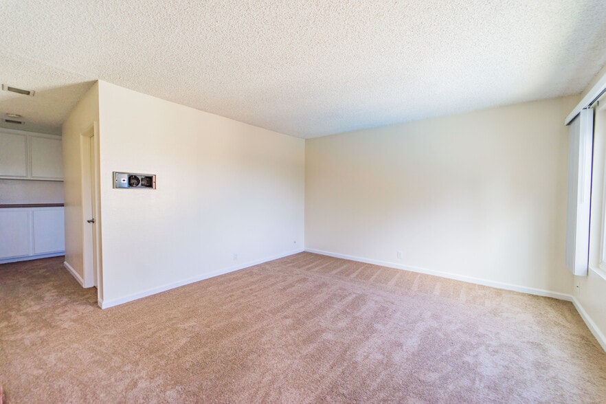 More Photos Of 8755 Mesa Rd, Santee Apartments For Sale