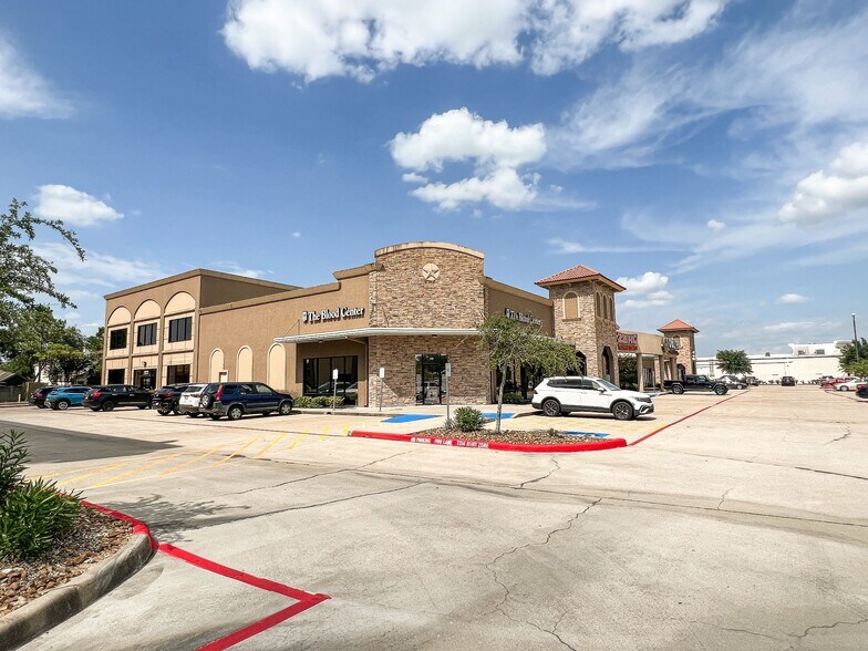 More Photos Of 9223 Broadway St, Pearland Storefront Retail Office For Sale