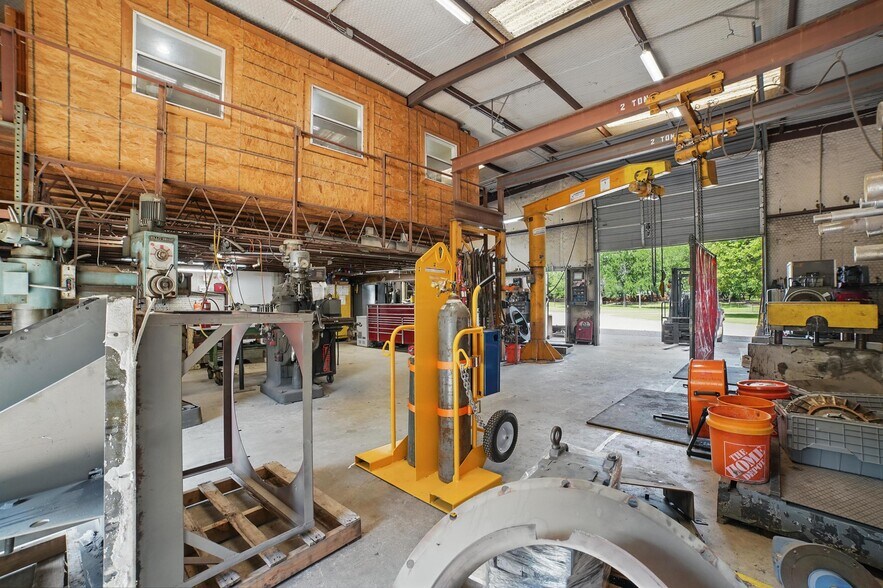 More Photos Of , Seagoville Flex For Sale