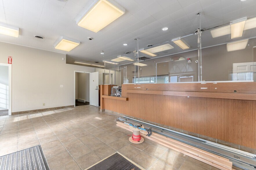 More Photos Of 709 New Brunswick Ave, Phillipsburg Bank For Lease