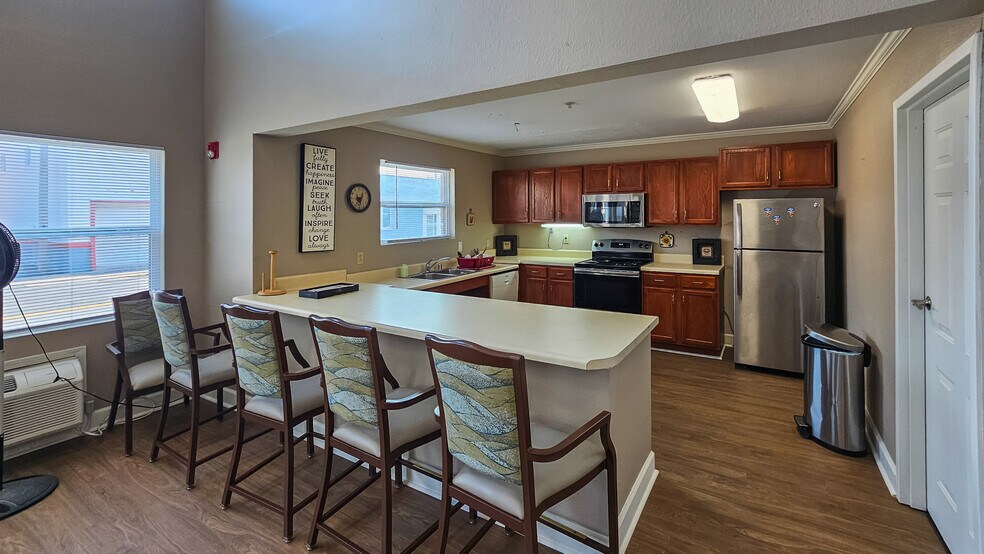 More Photos Of 111 E 4th St, Hopkinsville Apartments For Sale