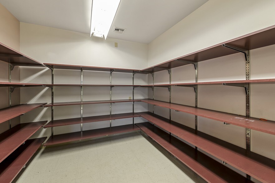 More Photos Of 4405 E Aloha Dr, Diamondhead Storefront Retail Office For Lease