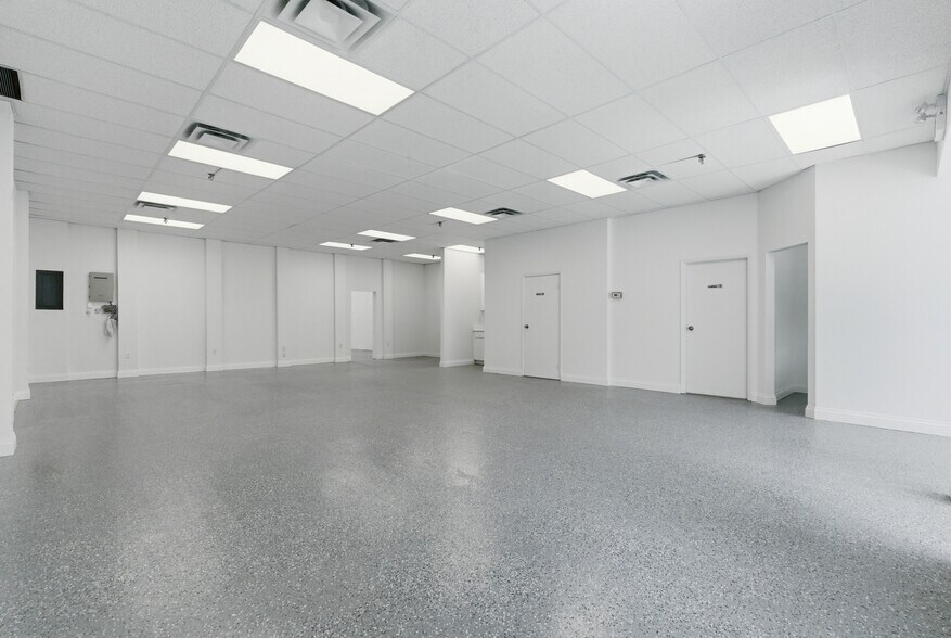 More Photos Of 397 Humberline Dr, Toronto Warehouse For Sale