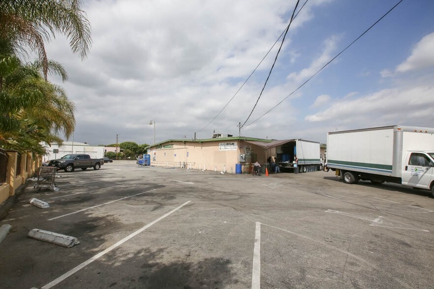 More Photos Of 1801 W Whittier Blvd, Montebello Storefront Retail Office For Lease