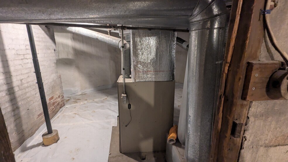 More Photos Of 15-17 Emmett St, Providence Apartments For Sale