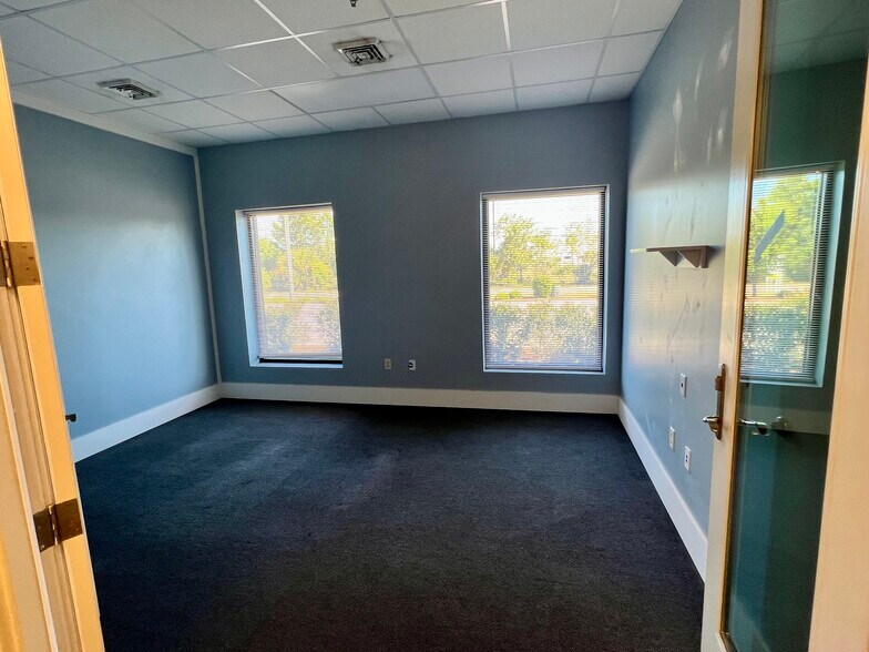 More Photos Of 521 W 14th St, Panama City Flex For Lease