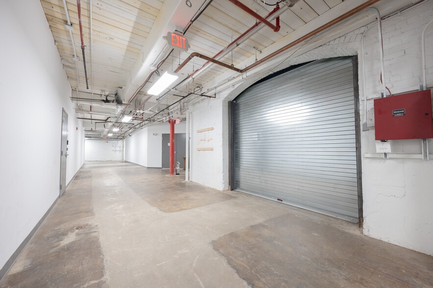 More Photos Of 28 Draper Ln, Canton Manufacturing For Lease