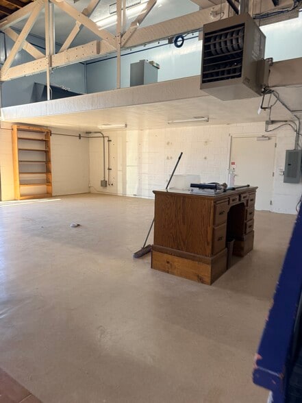More Photos Of 123-125 W Ocean Ave, Lompoc Storefront For Lease