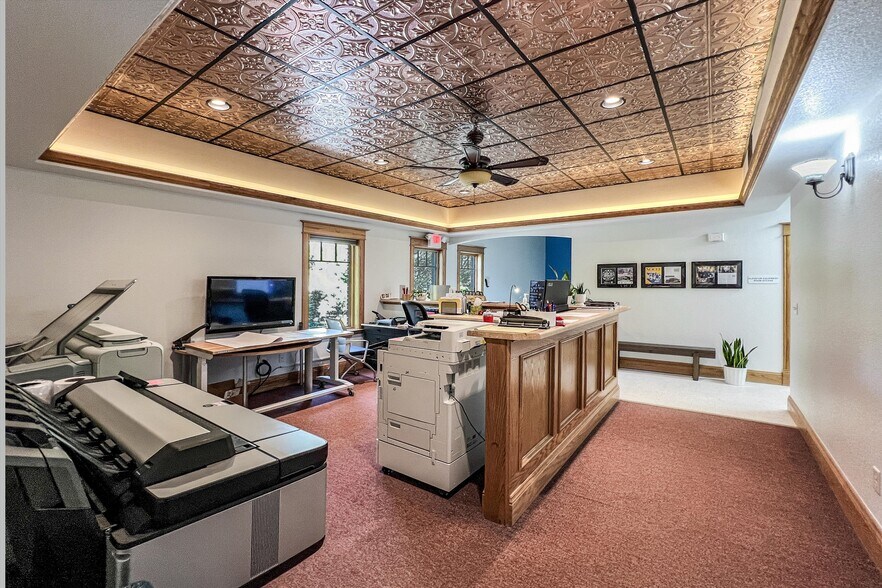 More Photos Of 512 5th St, Berthoud Office For Lease