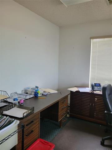 More Photos Of 300 S Main St, Eufaula Office For Sale