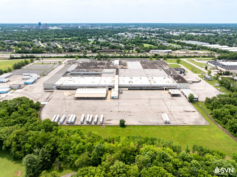 More Photos Of 1515 Mercer Rd, Lexington Manufacturing For Lease