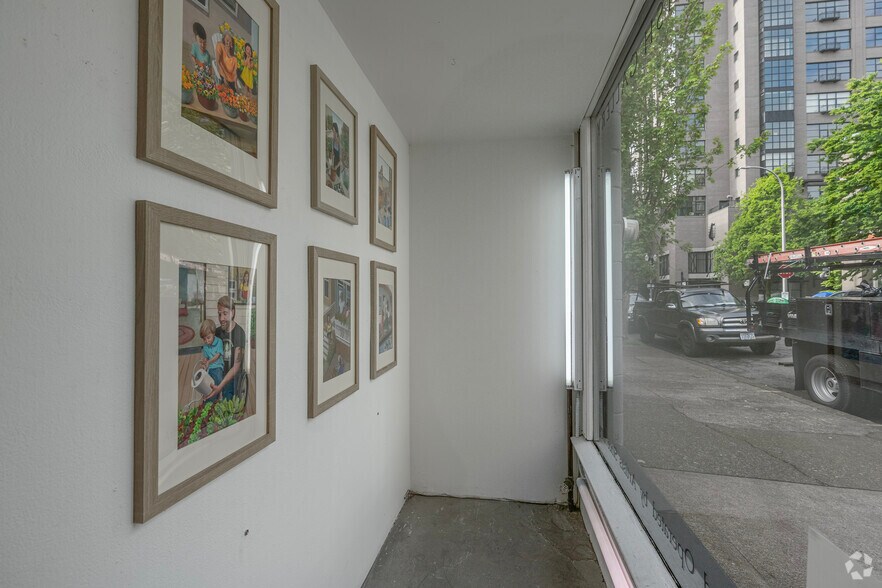 More Photos Of 410-420 NW 9th Ave, Portland Storefront For Sale